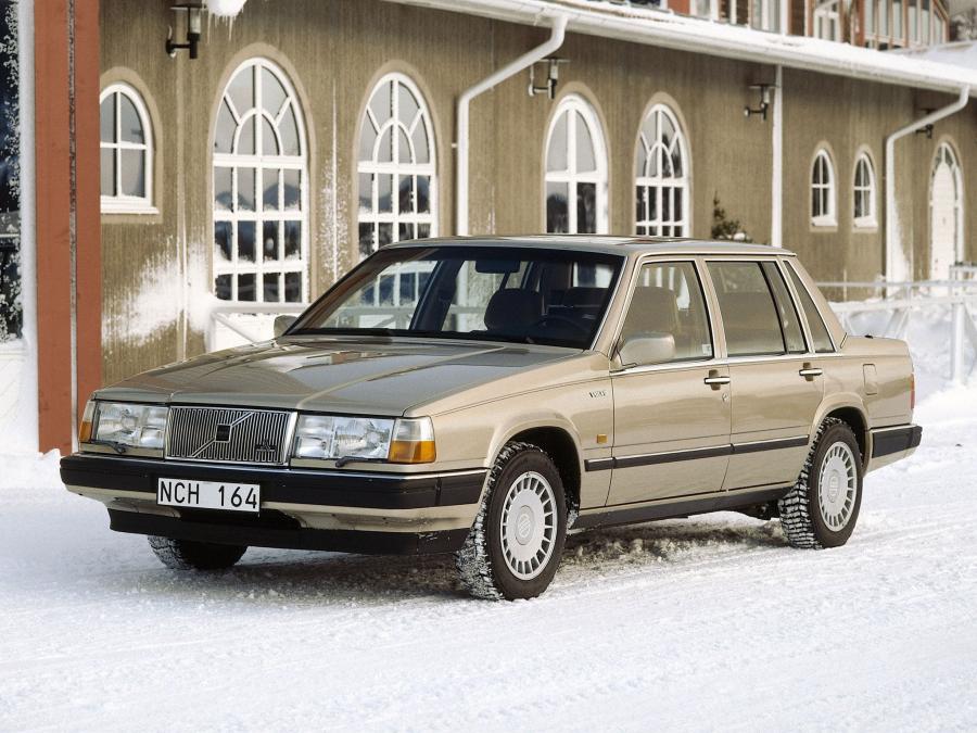  Volvo 760 GLE 1988 года  (фото 4 из 5)